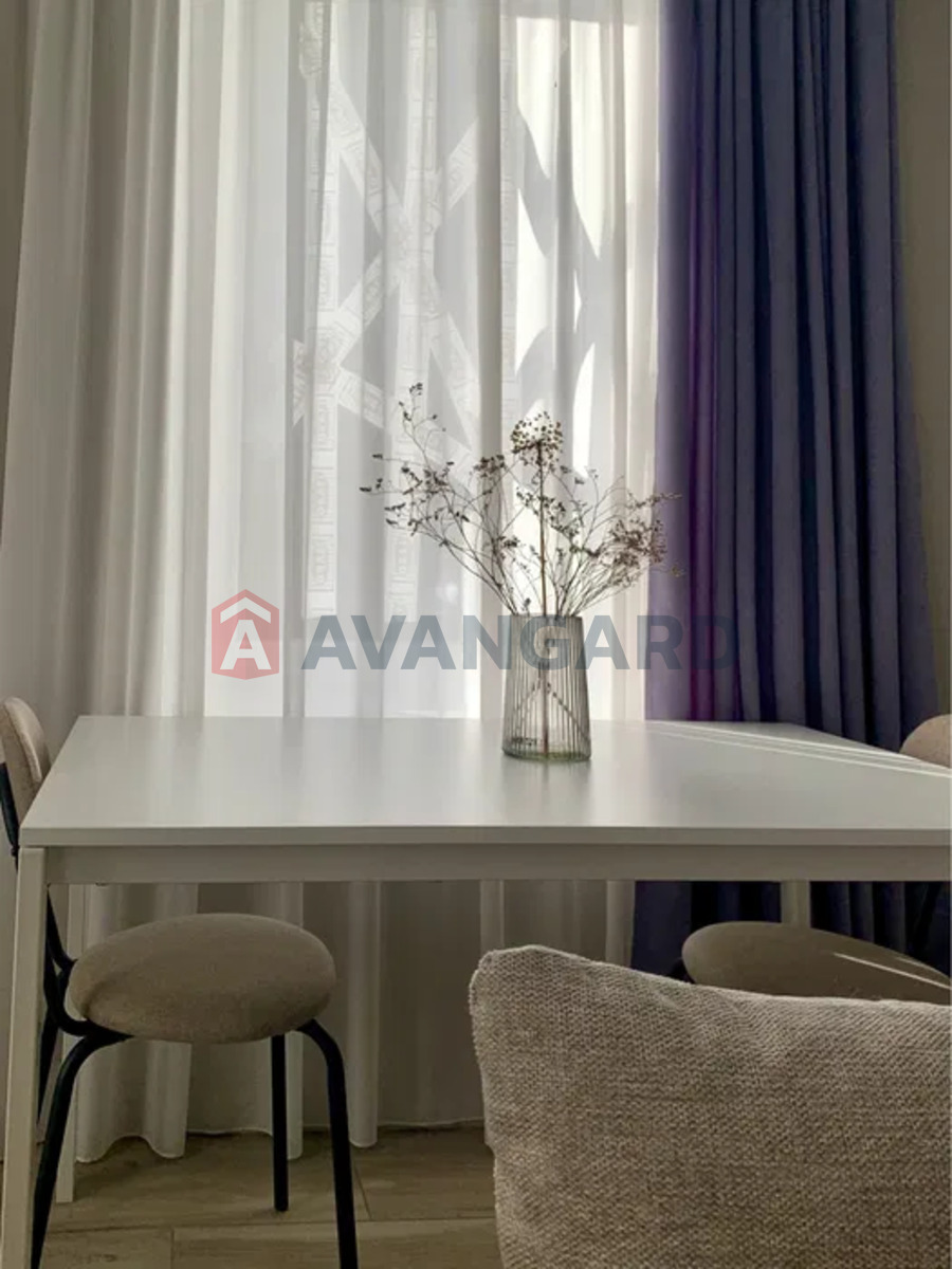 3 комн. квартира, 92/-/20 кв. м., 1/2 этаж фото 9 3 комн. квартира, 92/-/20 кв. м., 1/2 этаж фото 9