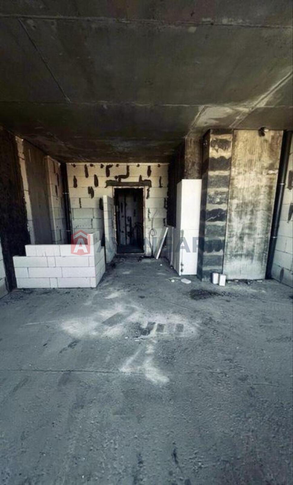 1 ��. ��������, 35/-/19 ��. �., 2/5 ������ ���� 7