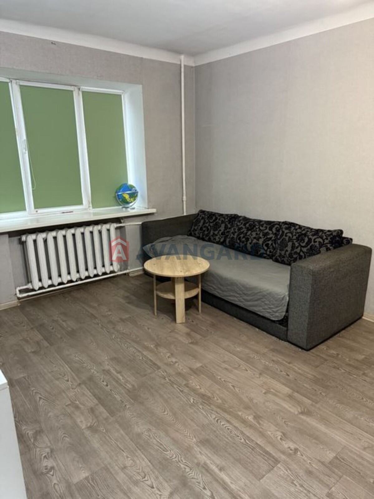 2 ��. ��������, 43/-/5 ��. �., 1/3 ������ ���� 6