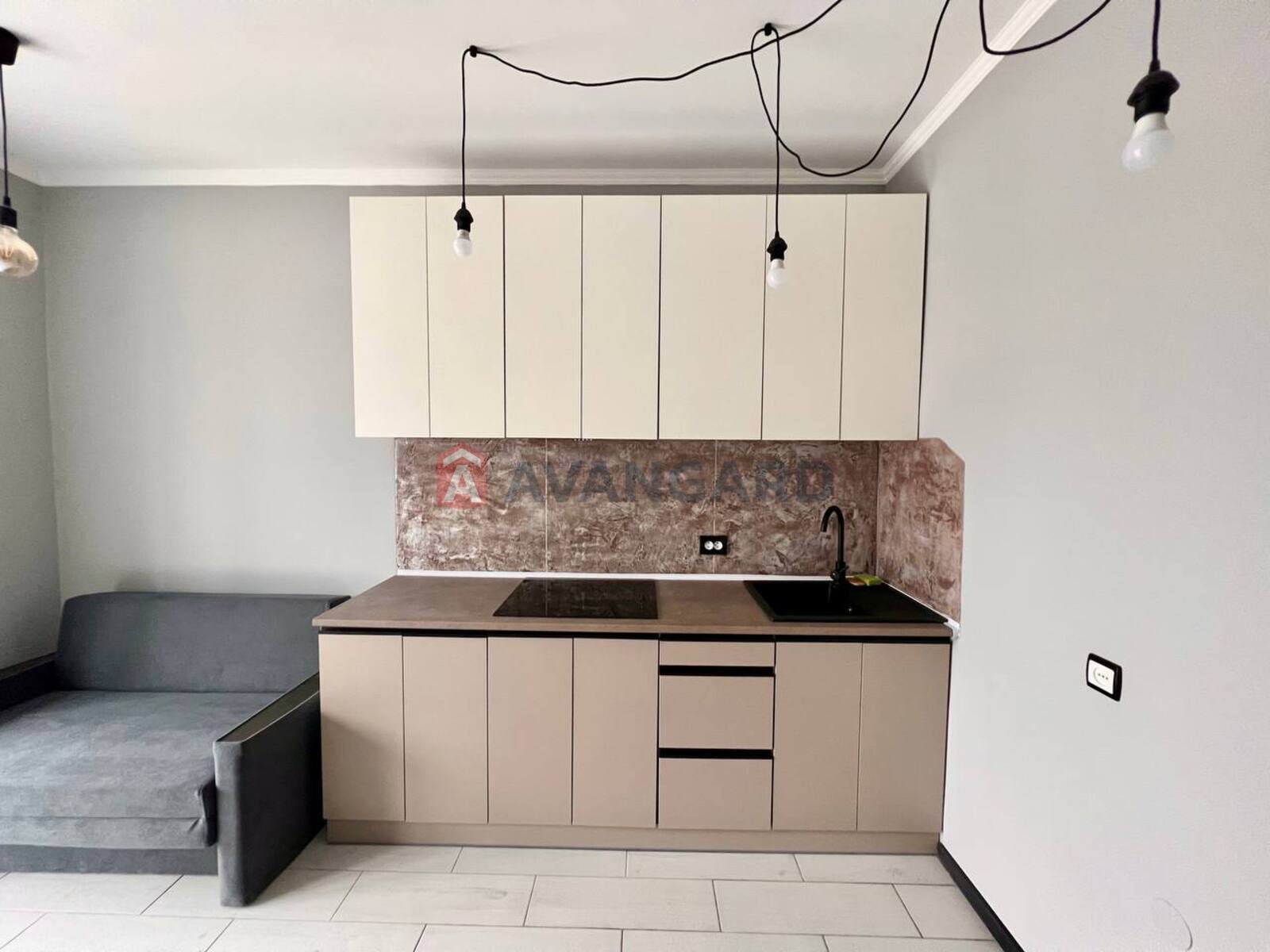 1 ��. ��������, 42/-/12 ��. �., 2/6 ������ ���� 12