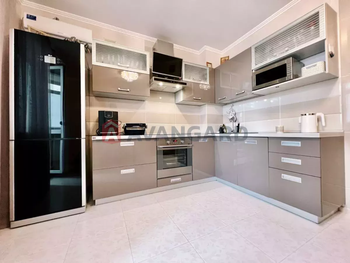 2 ��. ��������, 80/-/15 ��. �., 14/16 ������ ���� 1