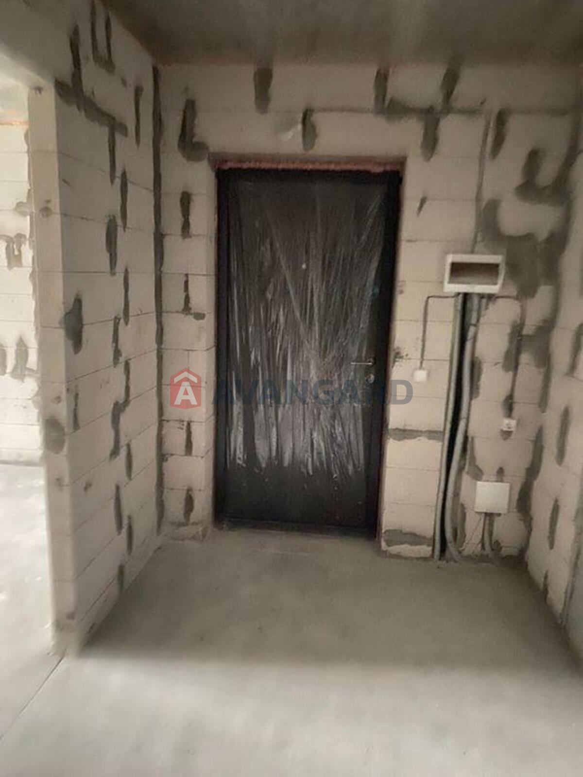 1 ��. ��������, 48/-/18 ��. �., 16/23 ������ ���� 4