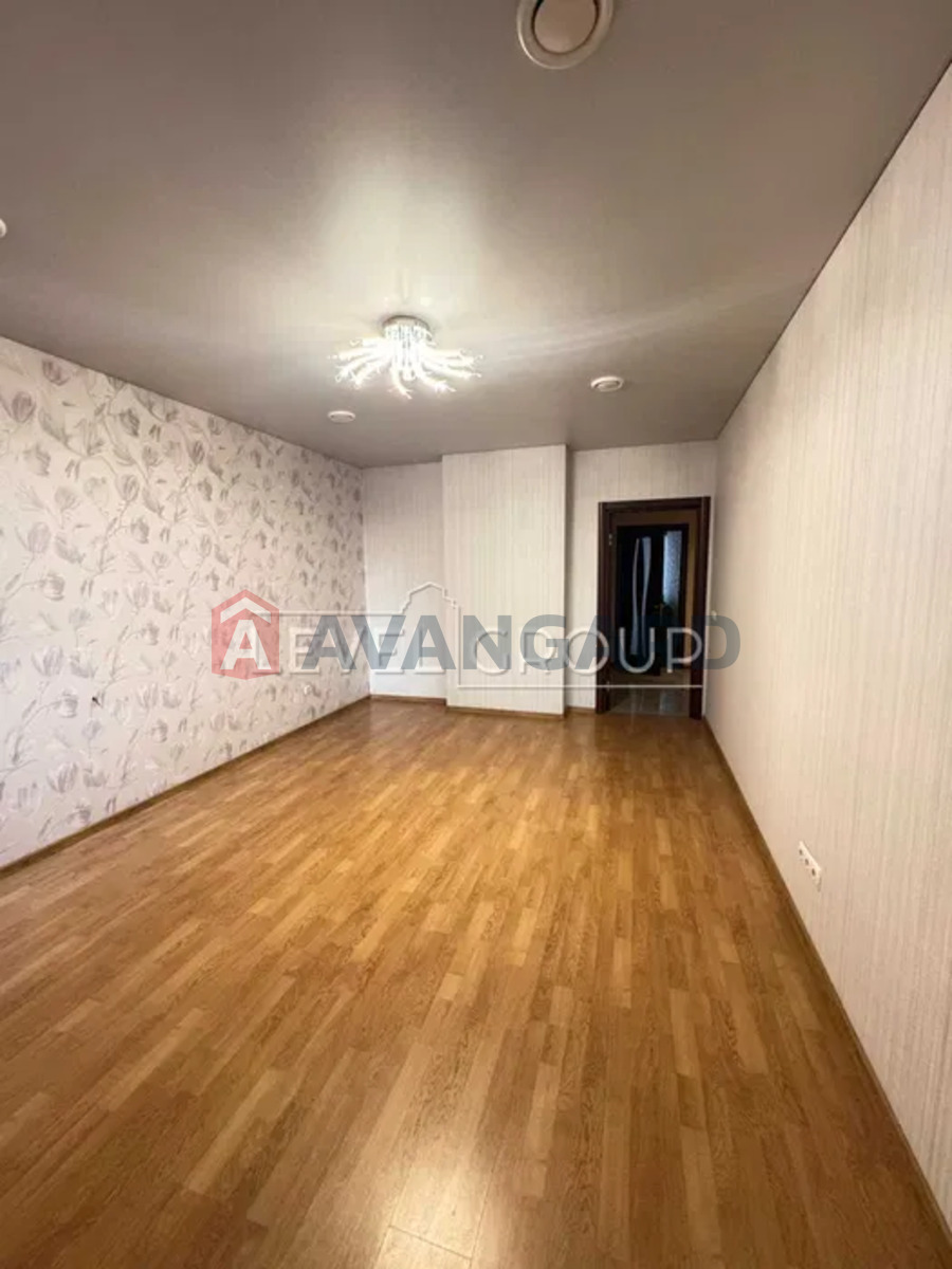 3 ����. ��������, 95/-/13 ��. �., 7/22 ���� ���� 9