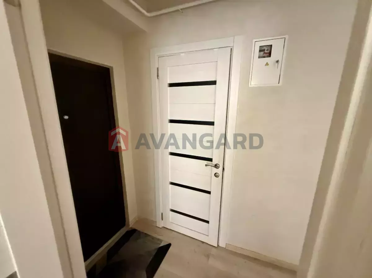 2 ����. ��������, 40/-/- ��. �., 1/3 ���� ���� 2