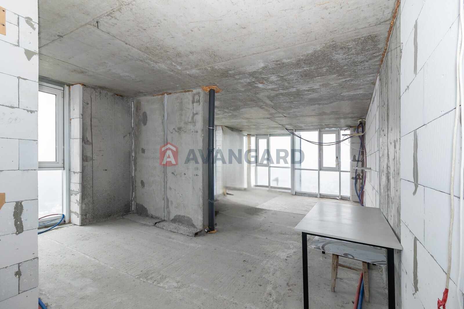 2 ����. ��������, 51,5/42/6 ��. �., 27/27 ���� ���� 8