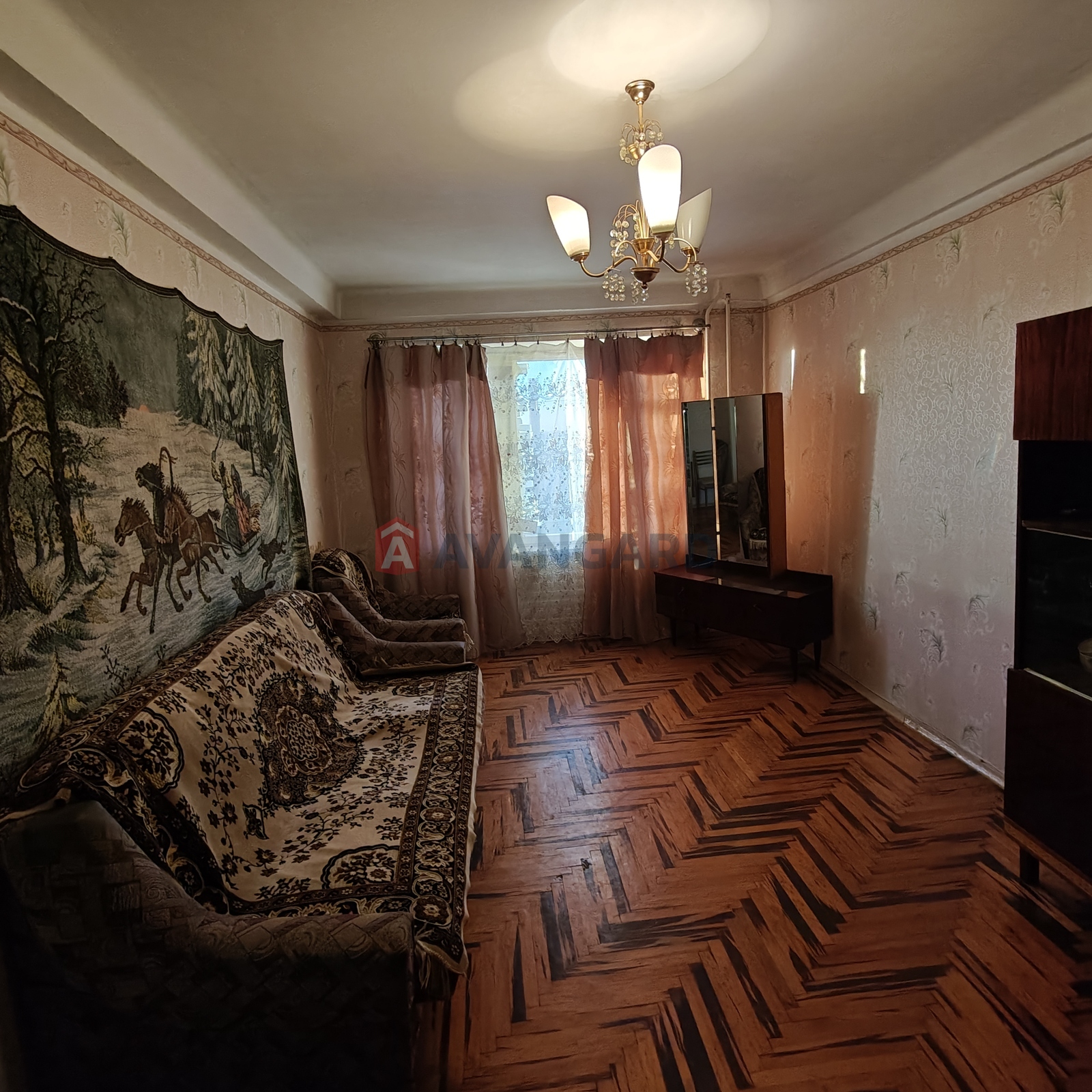 3 ��. ��������, 68/46/7 ��. �., 7/9 ������ ���� 3