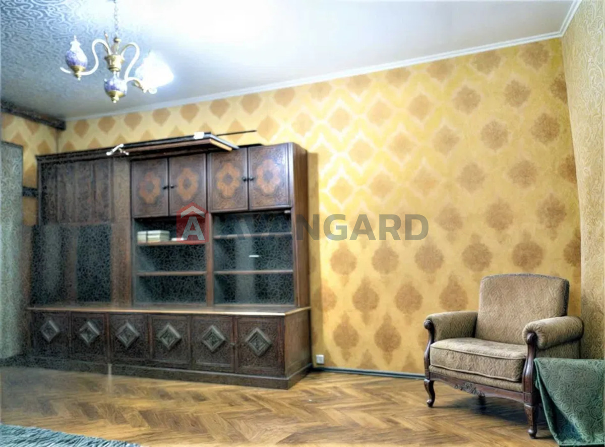 1 ��. ��������, 50/-/7 ��. �., 3/9 ������ ���� 1