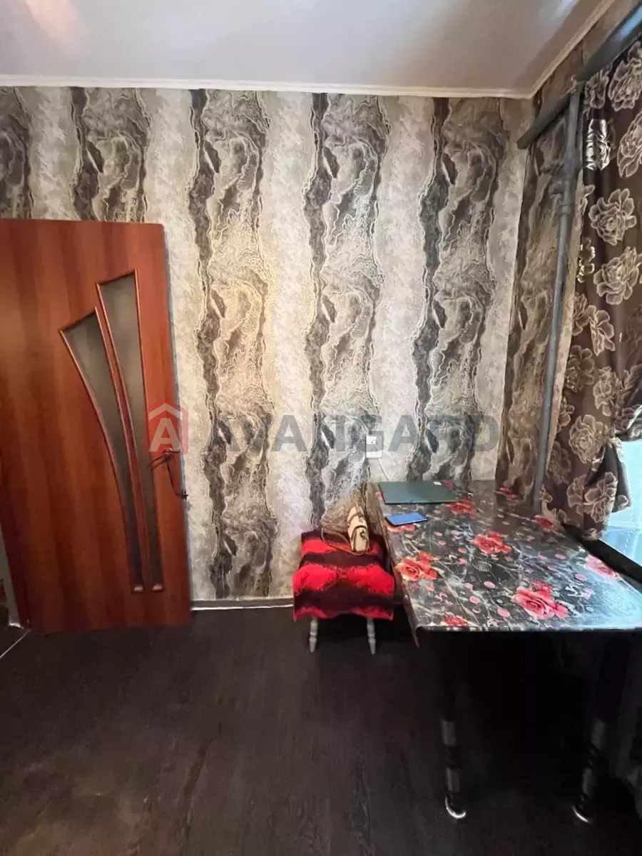 1 ����. ��������, 32/20/7 ��. �., 3/3 ���� ���� 4