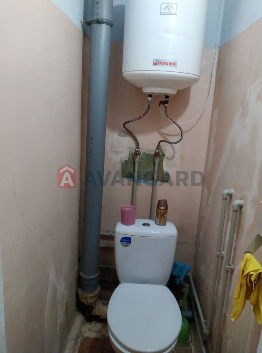 3 . , 68/47/7 . ., 3/9   2