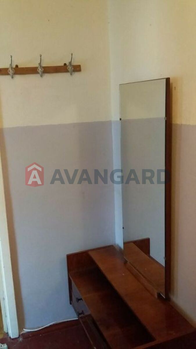 1 ����. ��������, 30/-/7 ��. �., 3/5 ���� ���� 8