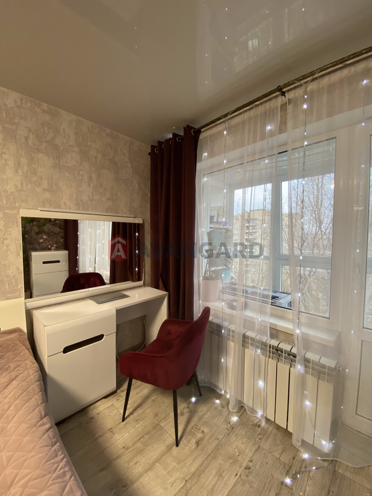 2 ����. ��������, 56/-/20 ��. �., 9/9 ���� ���� 21