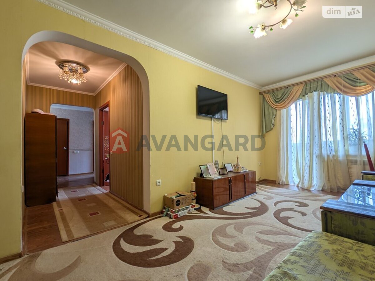 3 . , 68/42/8 . ., 7/9   1