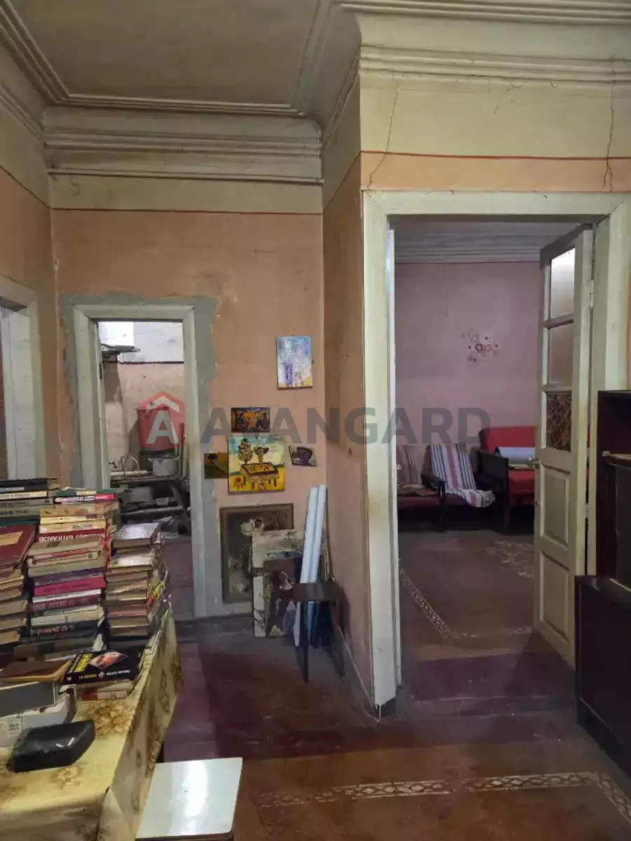 3 ��. ��������, 67/40/7 ��. �., 1/2 ������ ���� 3