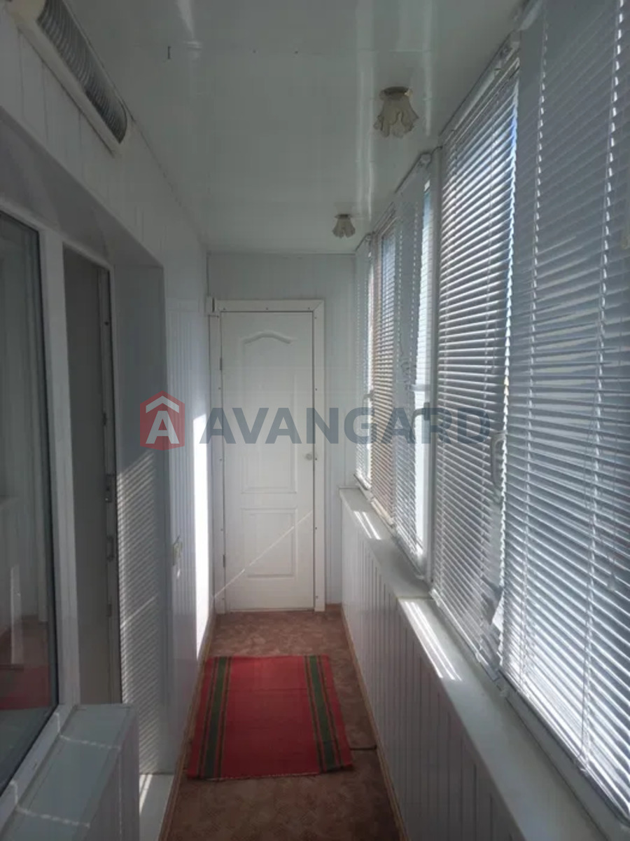 1 . , 40/-/9 . ., 4/9   11