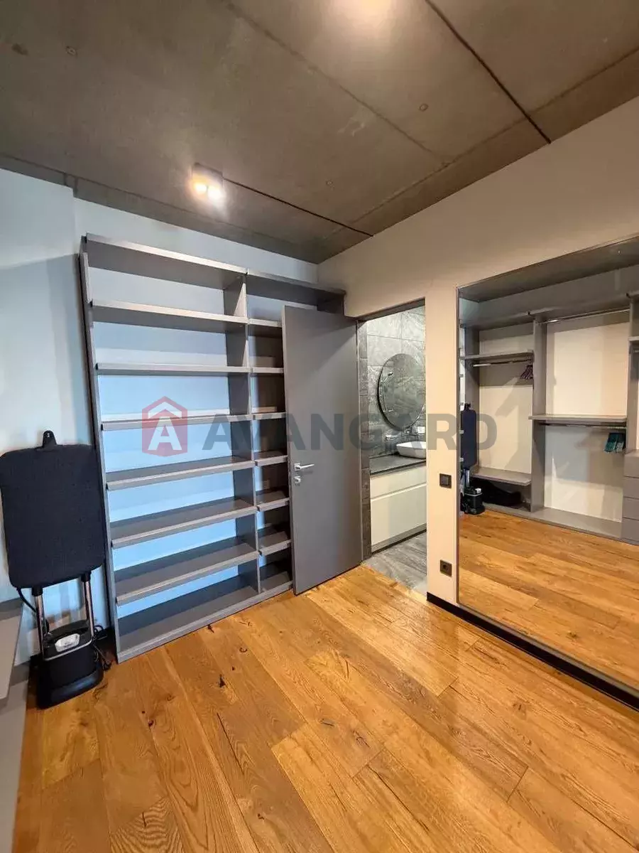 2 ��. ��������, 90/-/15 ��. �., 17/17 ������ ���� 9