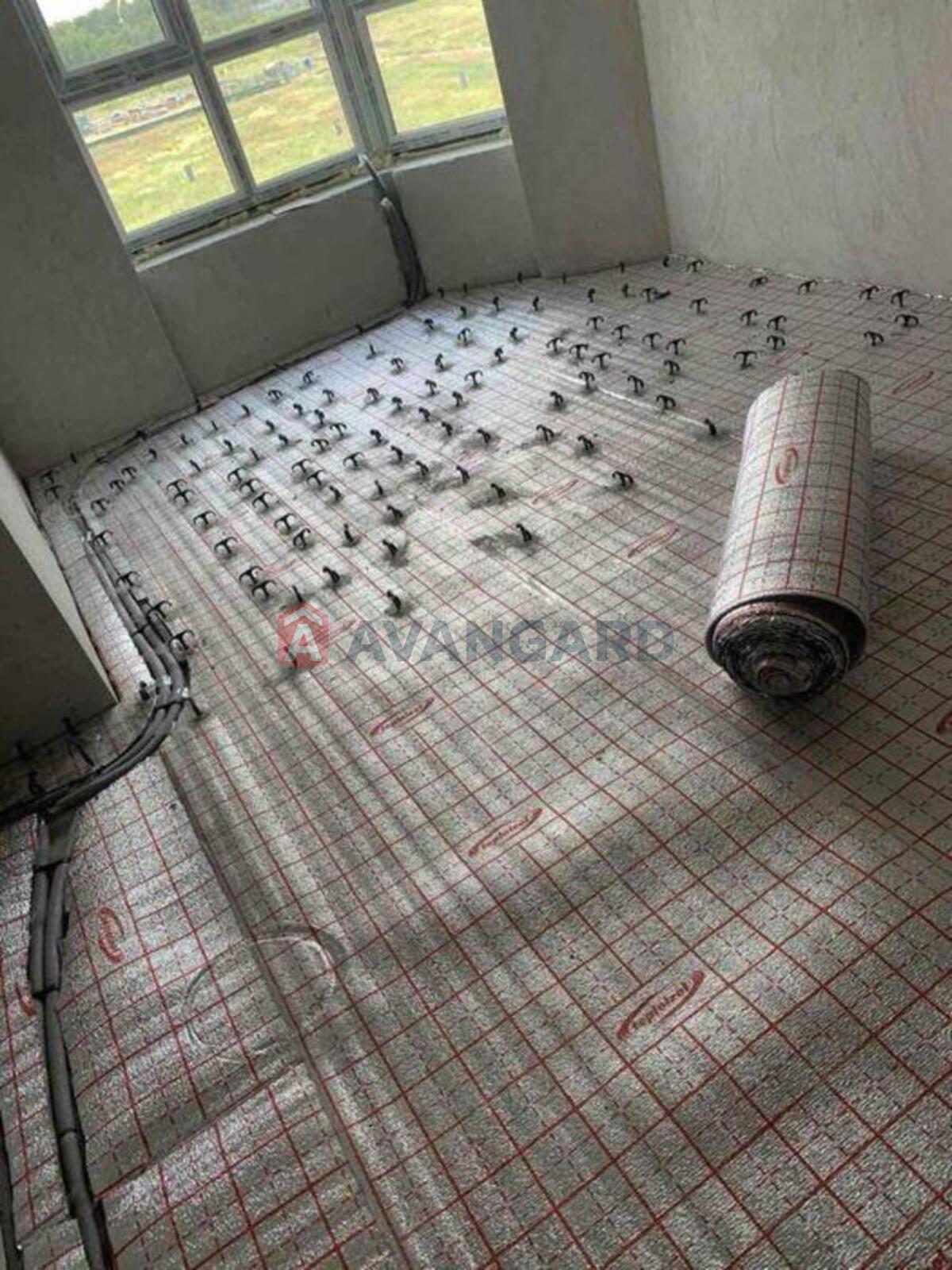 1 ��. ��������, 40/-/14 ��. �., 5/10 ������ ���� 12