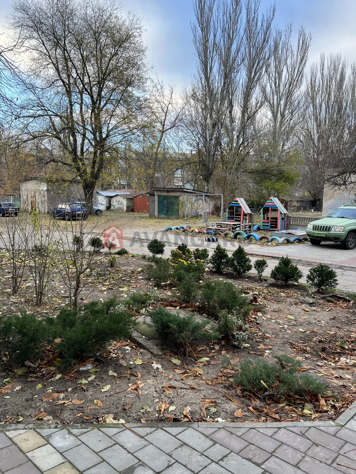 3 ����. ��������, 55/37/6 ��. �., 4/5 ���� ���� 15