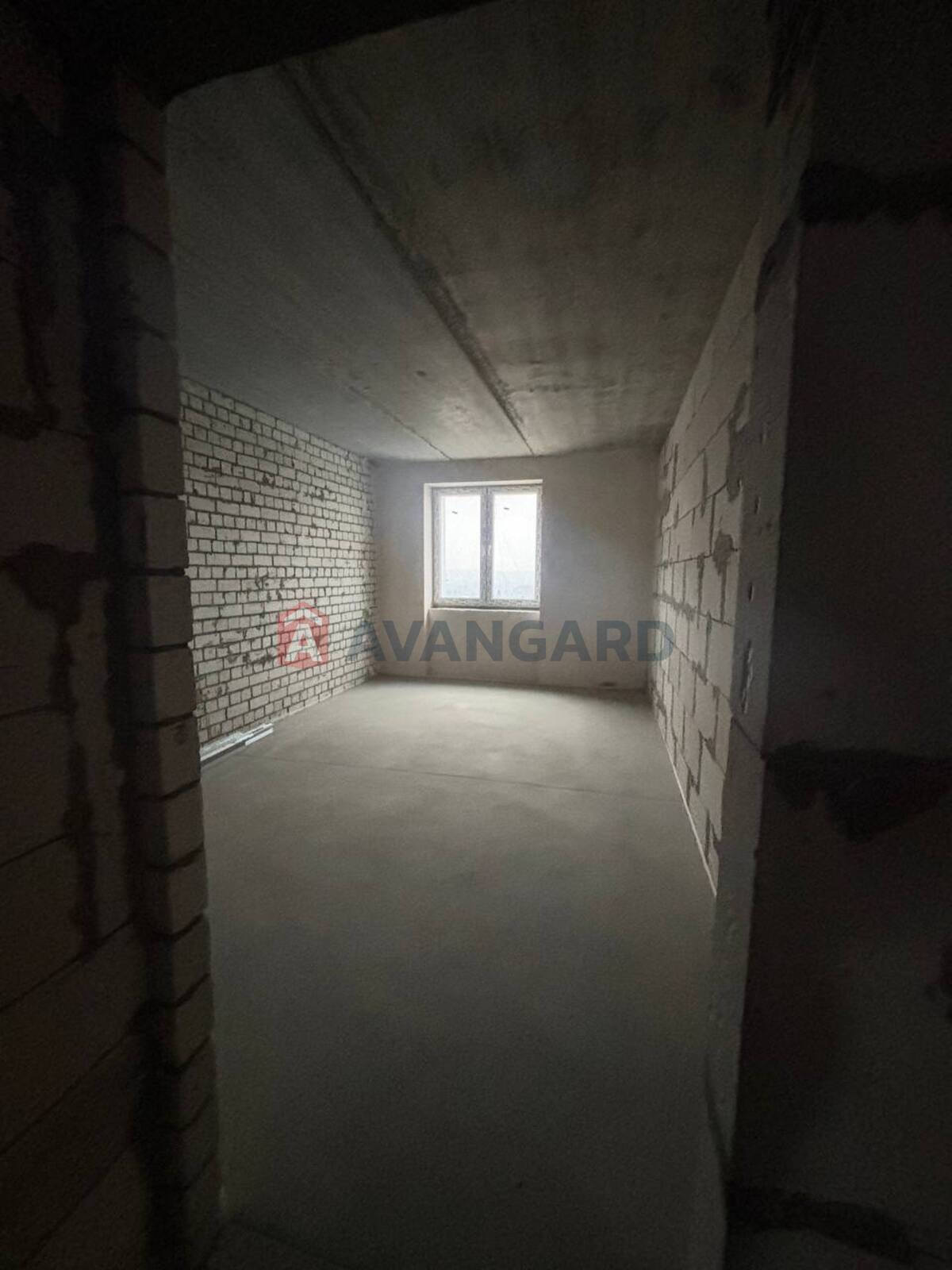 2 ��. ��������, 60,8/31,7/29,1 ��. �., 2/9 ������ ���� 5