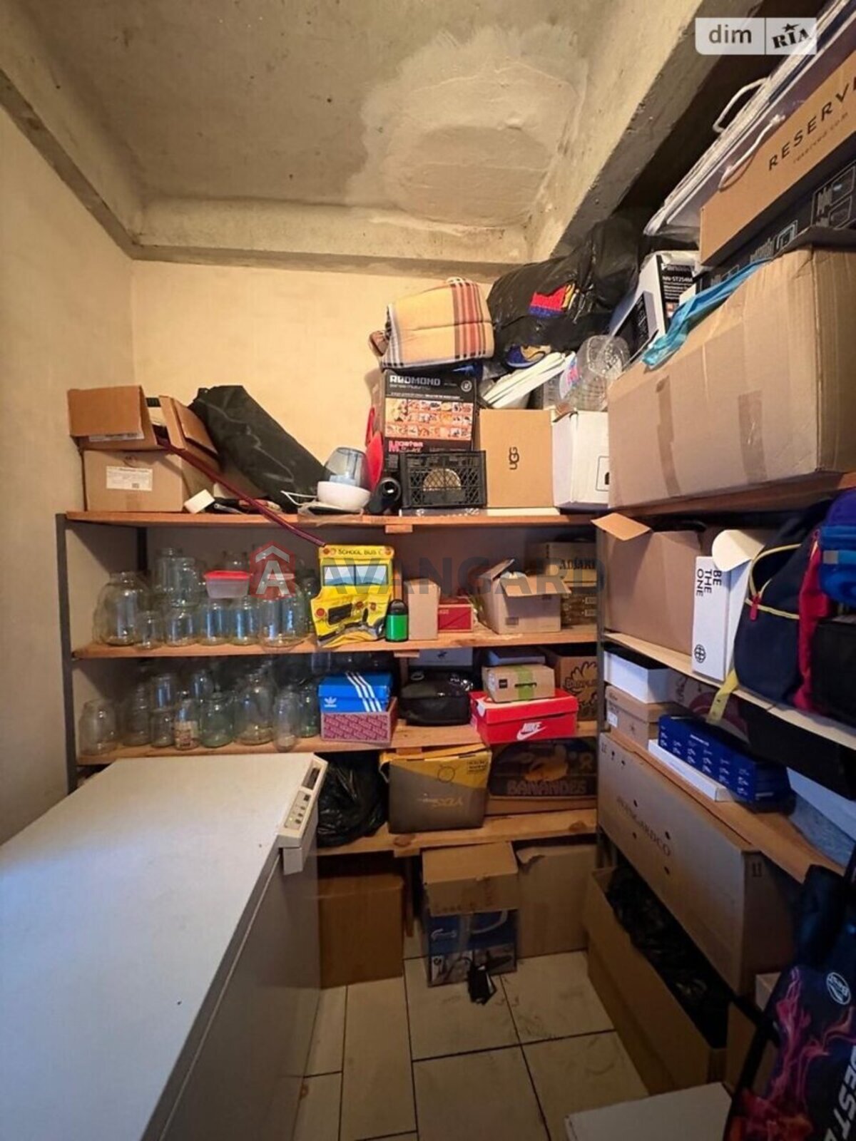 2 ��. ��������, 54/-/- ��. �., 7/11 ������ ���� 24