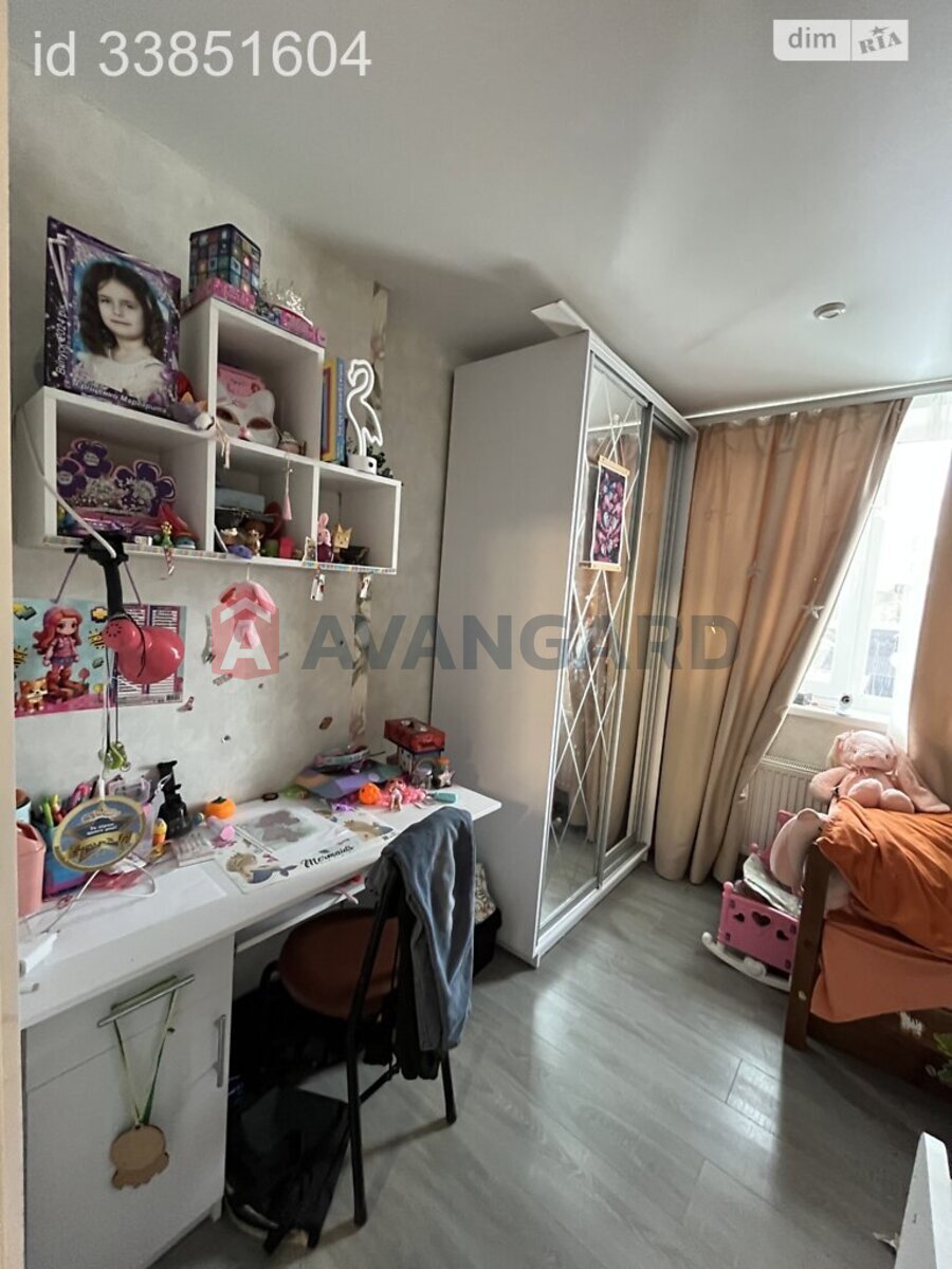 3 ��. ��������, 70/35/13 ��. �., 2/2 ������ ���� 9