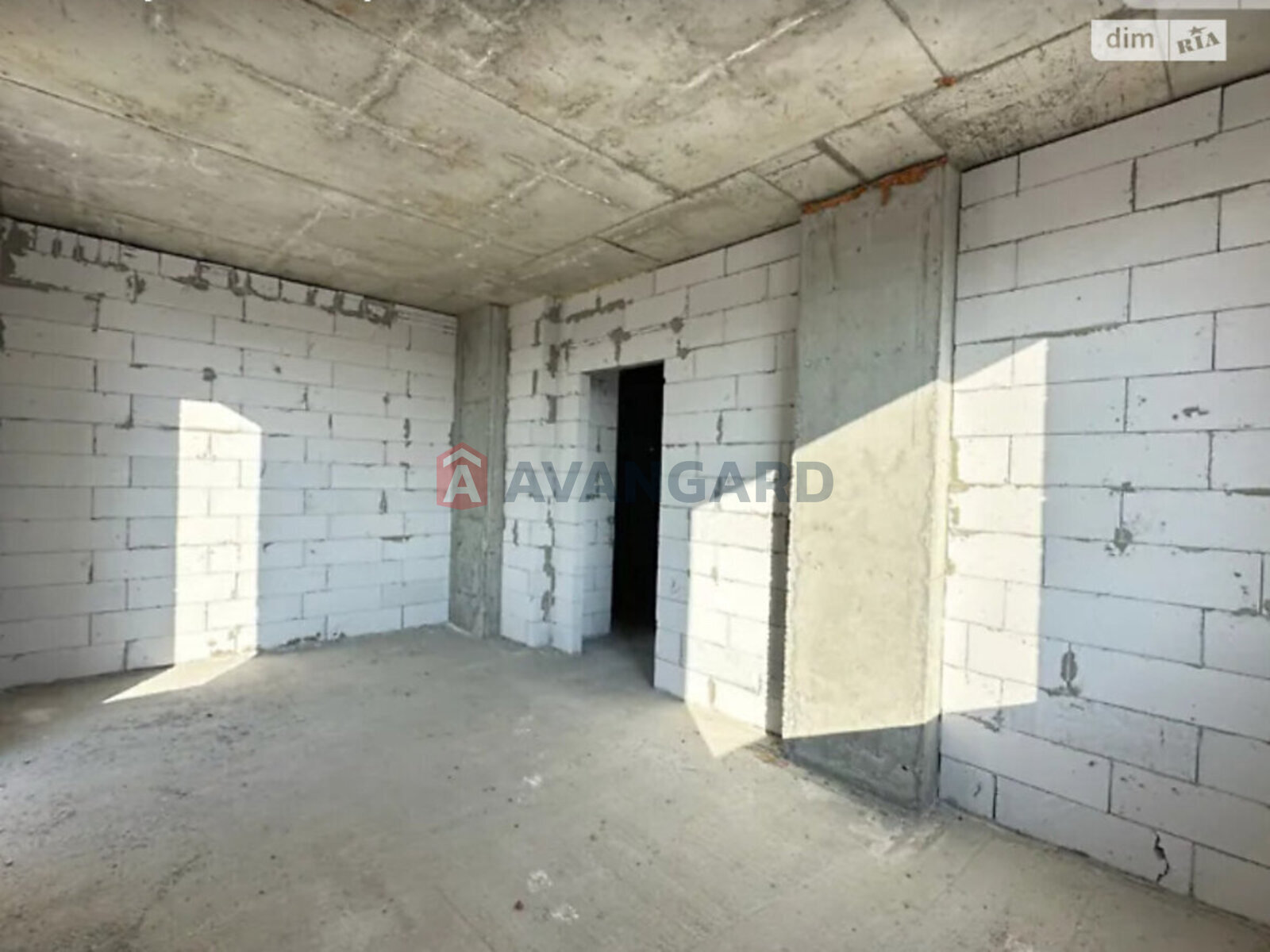 1 ��. ��������, 48/17/10 ��. �., 16/16 ������ ���� 8