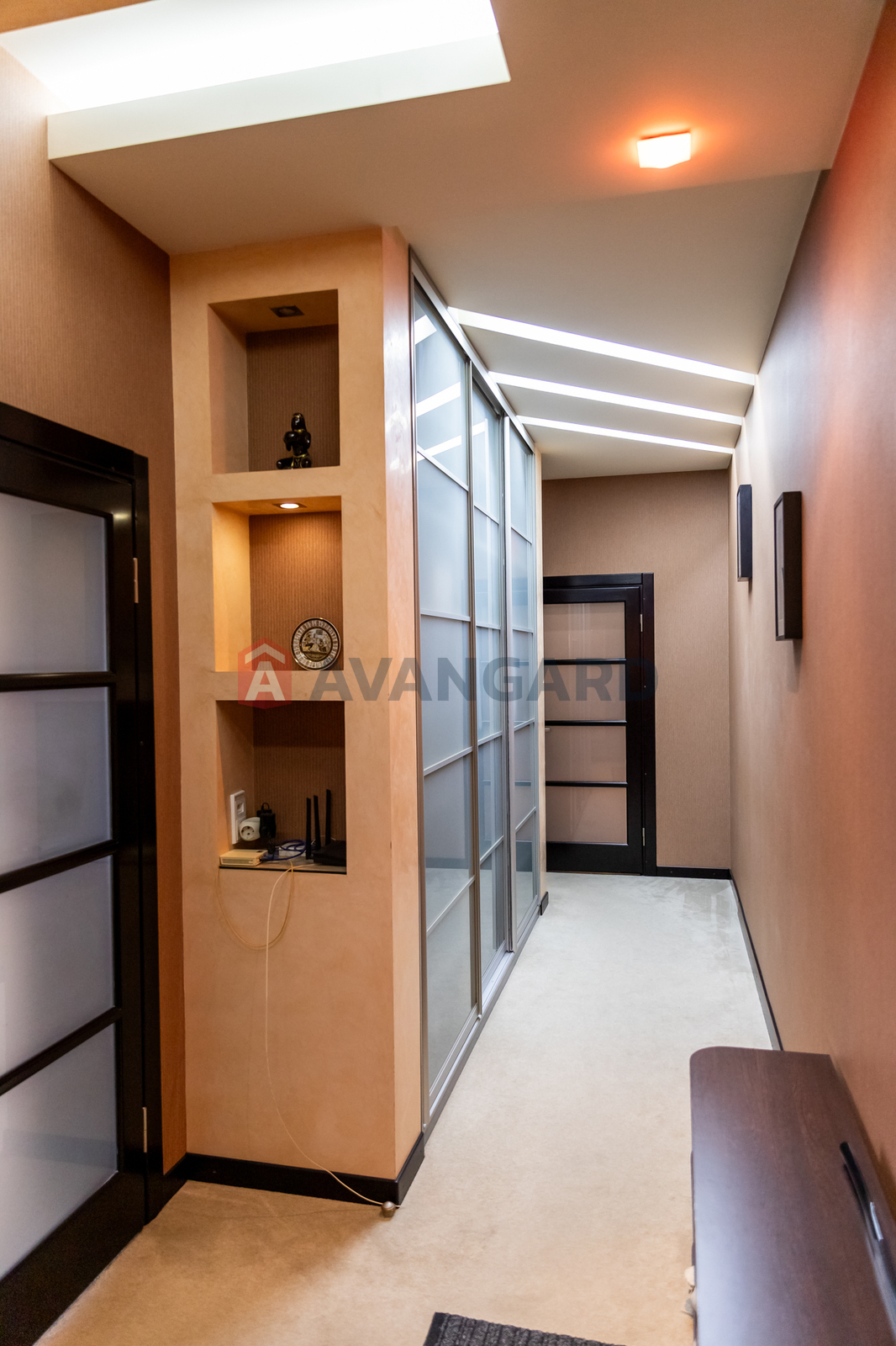 3 ����. ��������, 150/-/38 ��. �., 7/12 ���� ���� 18