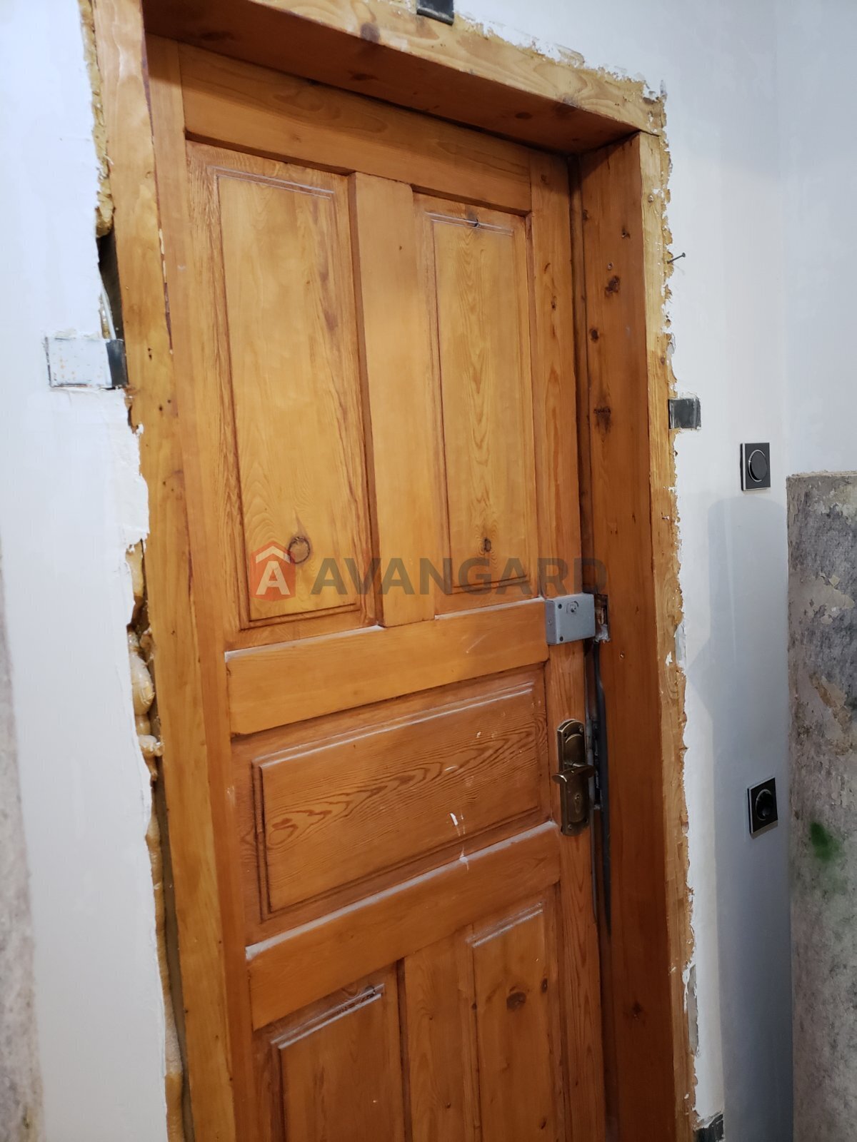 2 ��. ��������, 53/-/8 ��. �., 7/10 ������ ���� 4