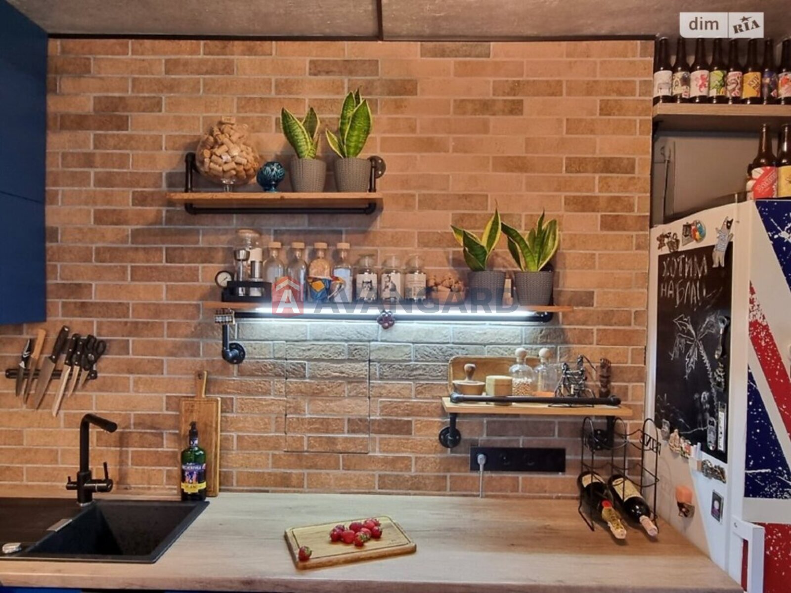 3 ��. ��������, 65/-/8 ��. �., 6/9 ������ ���� 5