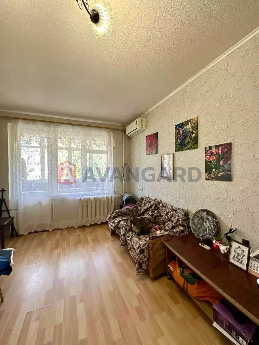 1 ��. ��������, 37/-/- ��. �., 3/9 ������ ���� 3