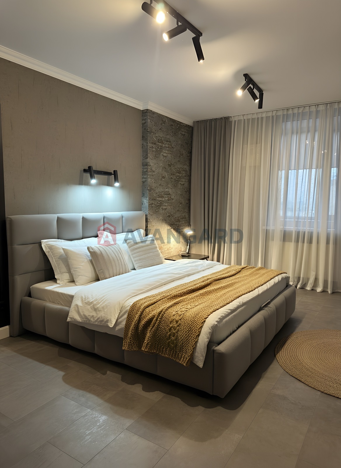 3 ����. ��������, 94/60/8 ��. �., 18/25 ���� ���� 7