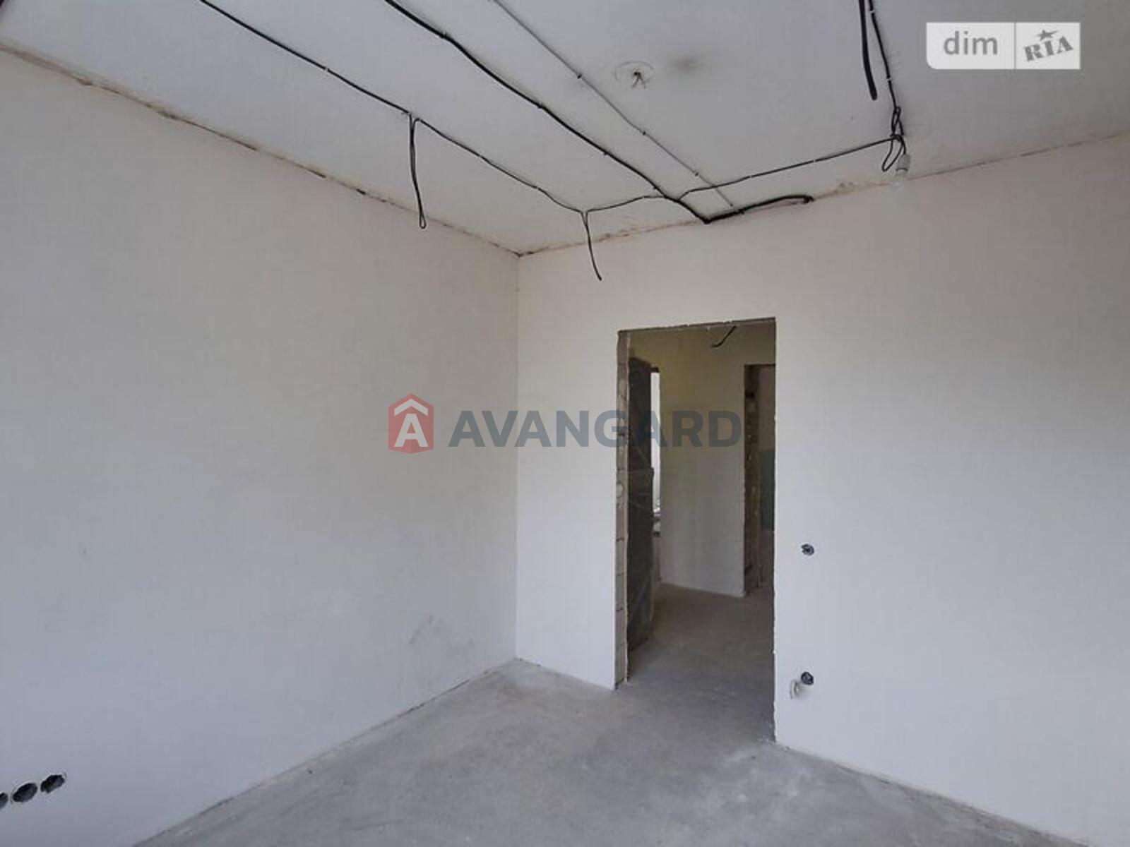 3 ��. ��������, 64/45/8 ��. �., 5/5 ������ ���� 3