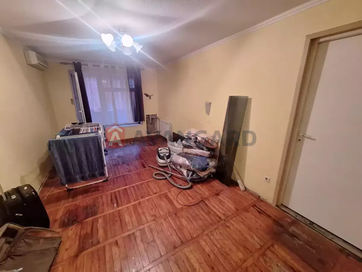 3 ����. ��������, 62/-/7 ��. �., 3/9 ���� ���� 1