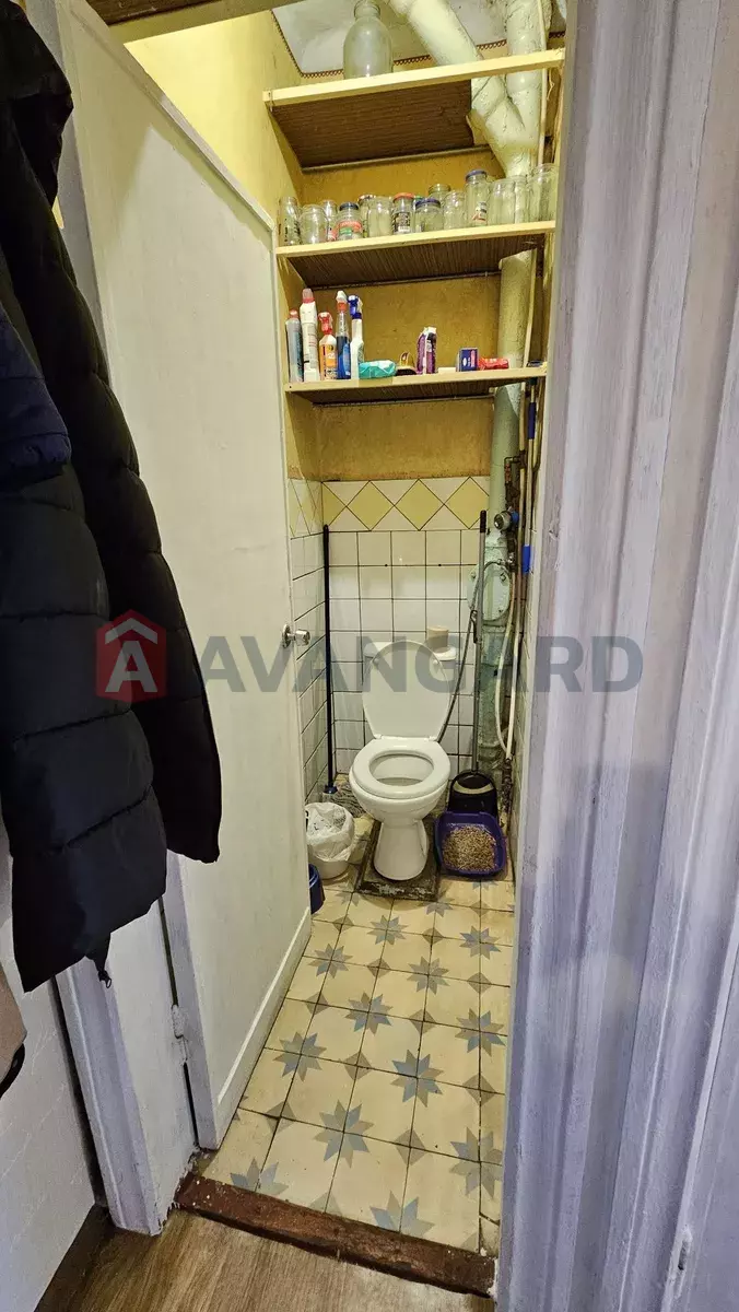 2 ��. ��������, 50/-/8 ��. �., 1/2 ������ ���� 12