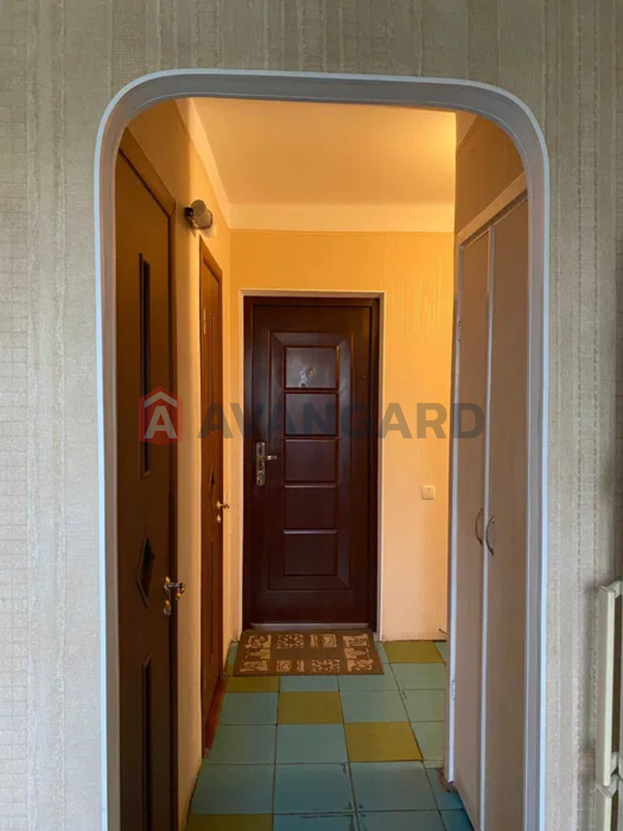 2 ��. ��������, 51/-/7 ��. �., 5/9 ������ ���� 10