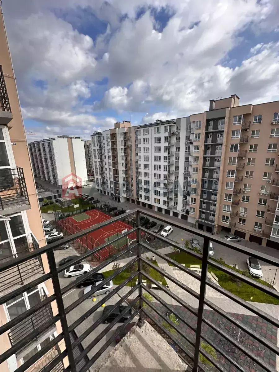 3 ����. ��������, 78/48/20 ��. �., 8/10 ���� ���� 11