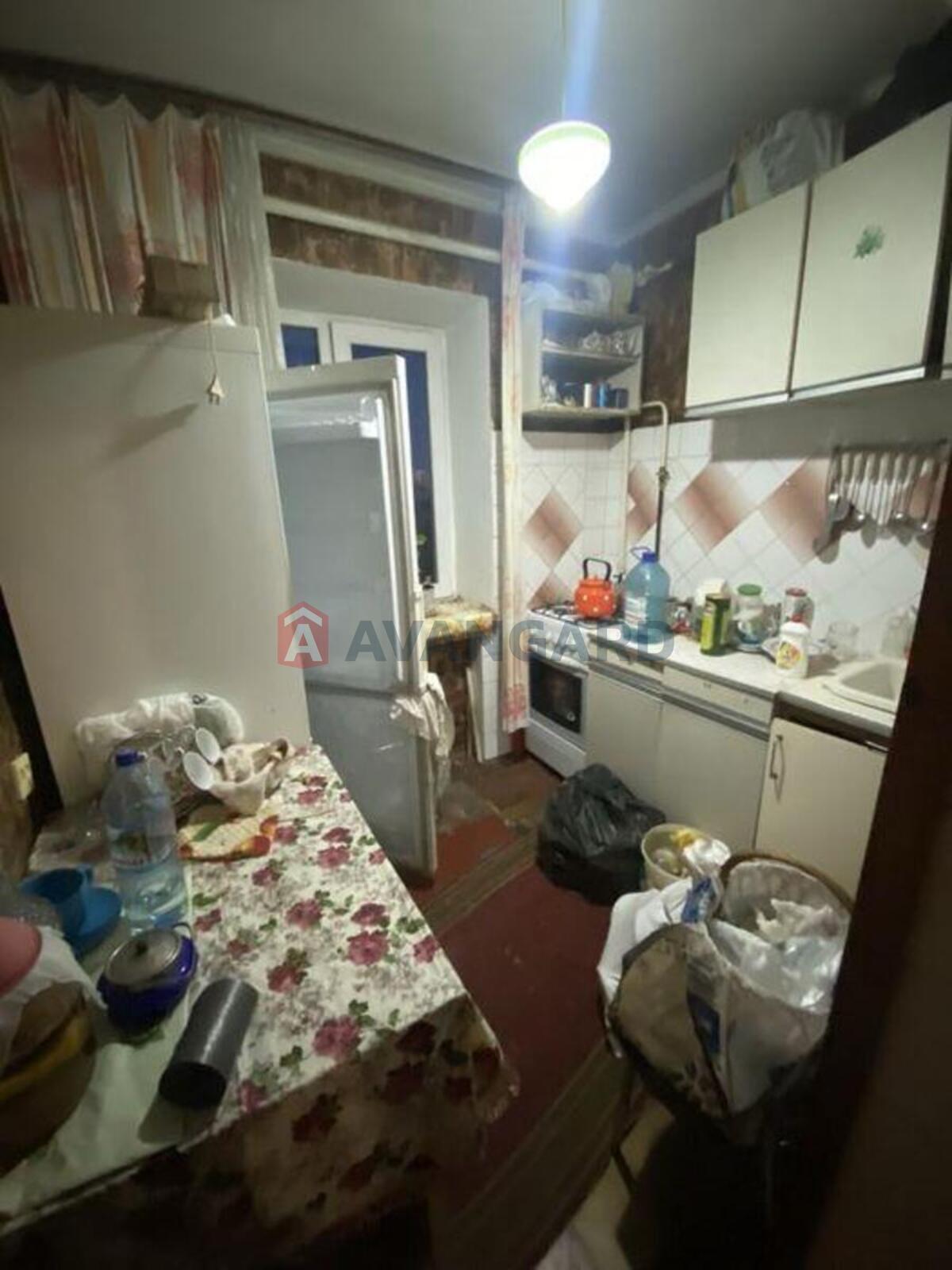 3 ��. ��������, 55/-/5 ��. �., 5/5 ������ ���� 4