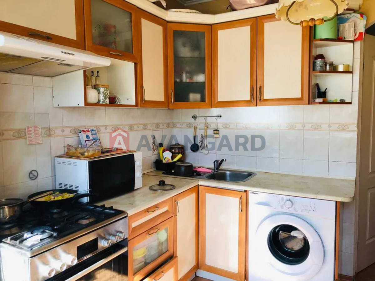 1 ��. ��������, 72/-/9 ��. �., 2/9 ������ ���� 6