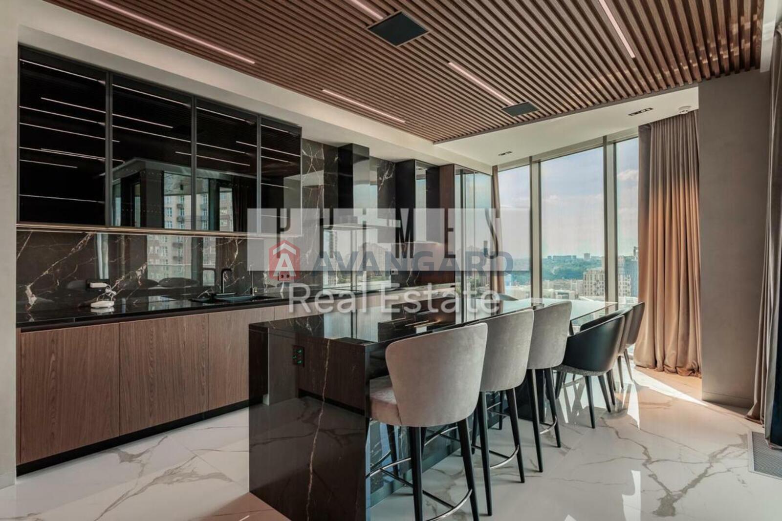 3 ��. ��������, 128/90/25 ��. �., 12/35 ������ ���� 1