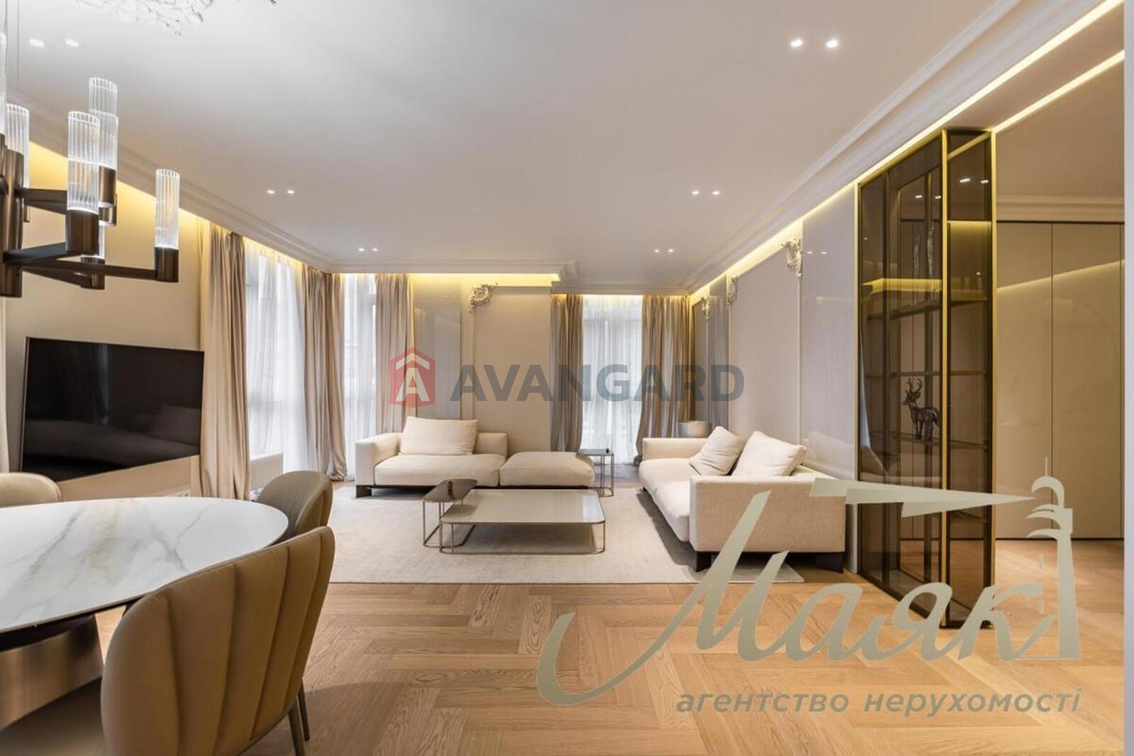 3 ��. ��������, 122/60/40 ��. �., 12/24 ������ ���� 14