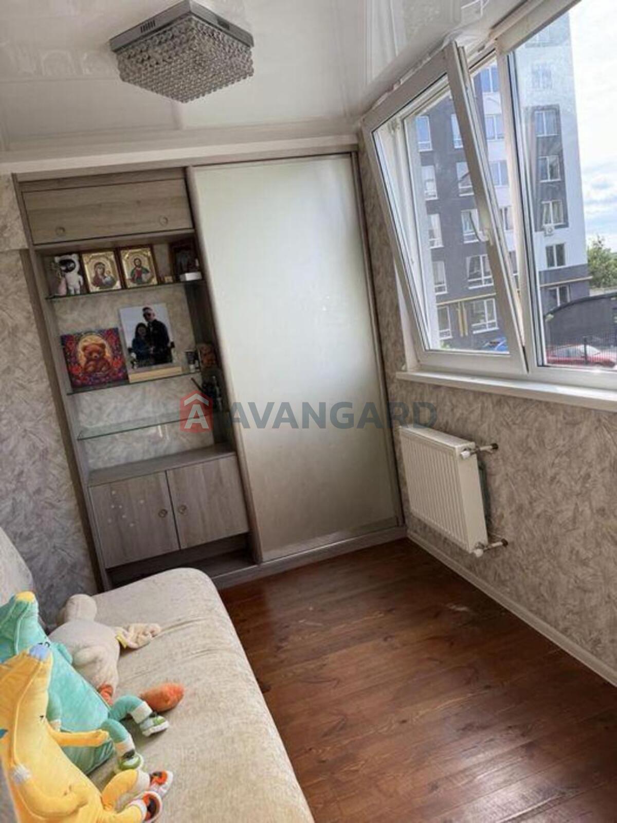 1 ����. ��������, 49/-/9 ��. �., 2/10 ���� ���� 4