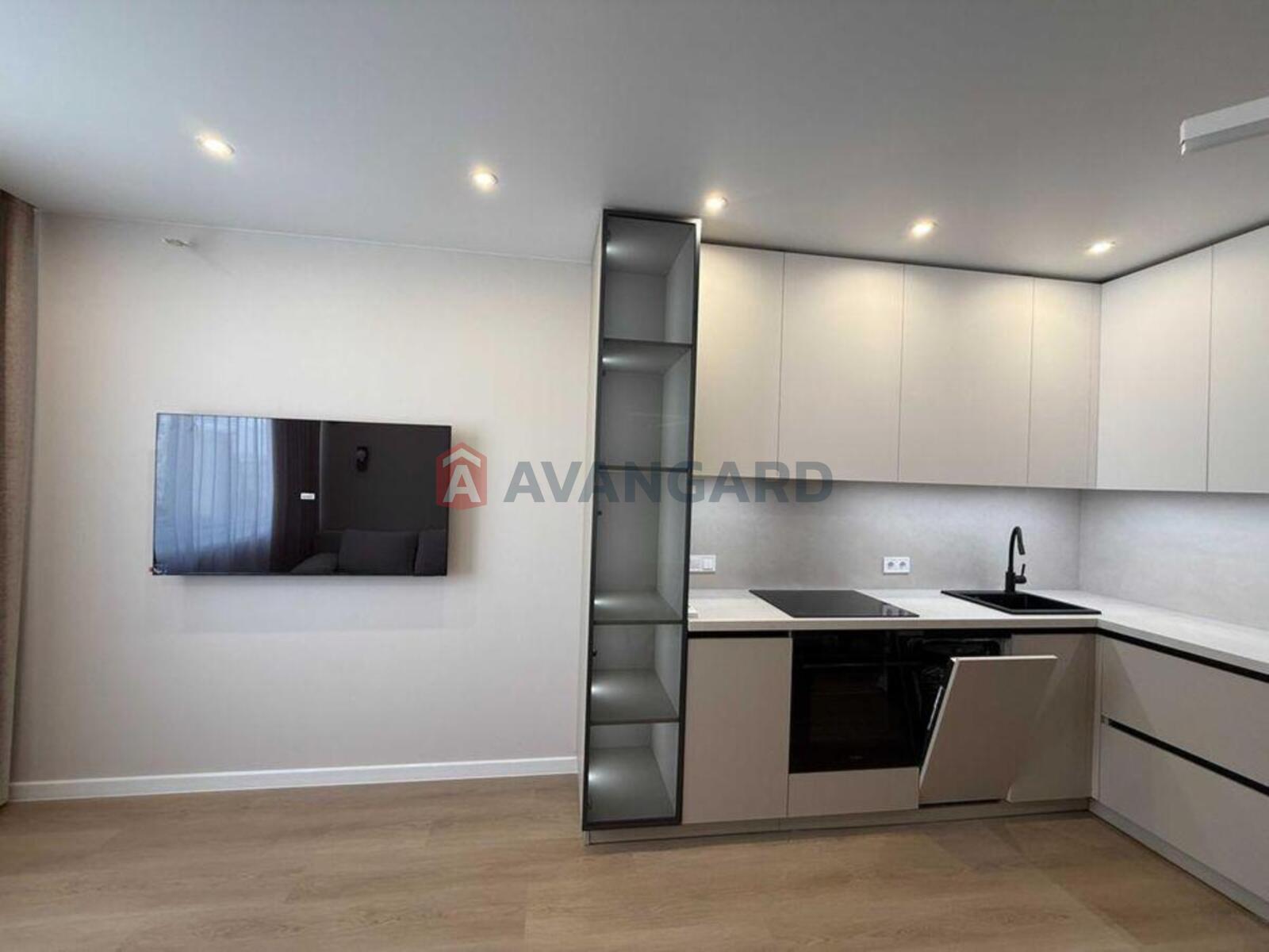 1 ��. ��������, 42/-/16 ��. �., 19/25 ������ ���� 1