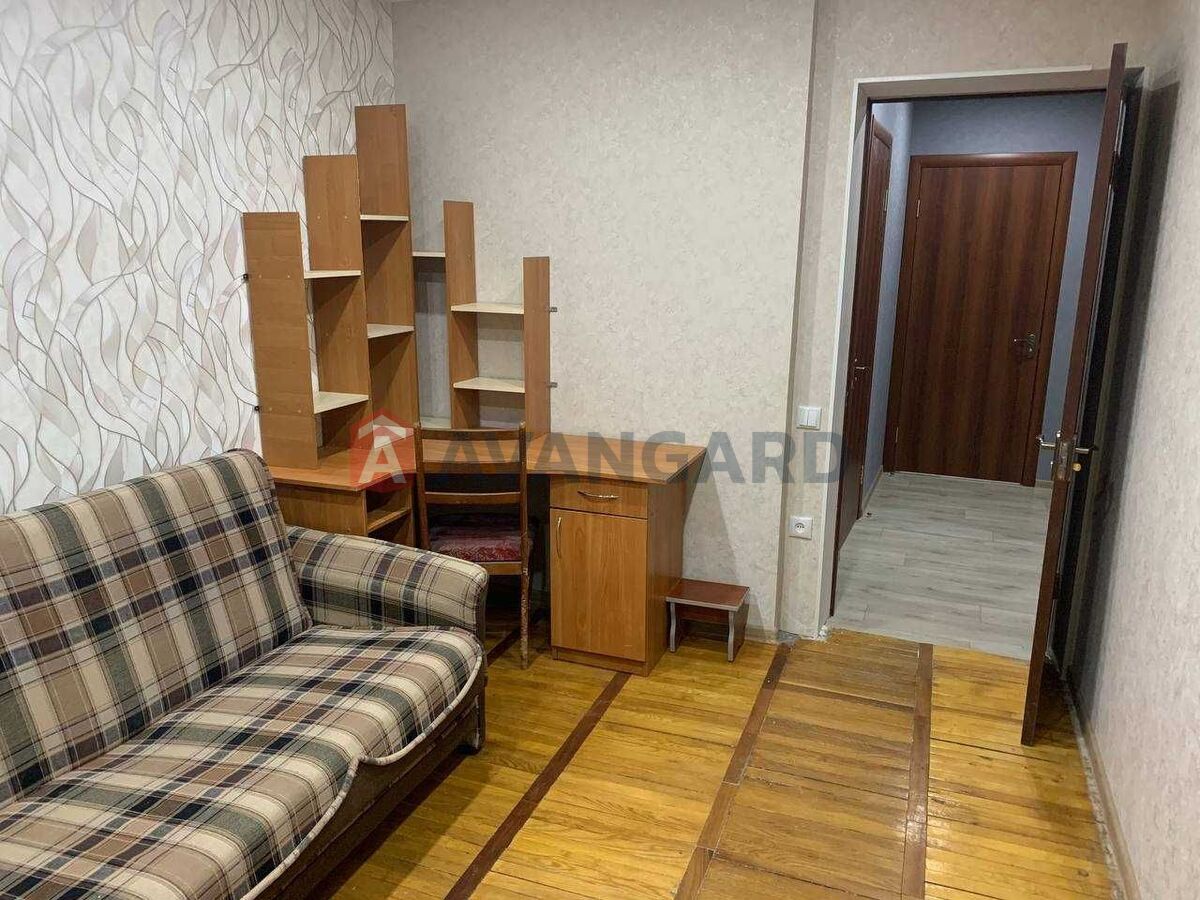 3 ��. ��������, 63/-/10 ��. �., 5/9 ������ ���� 5