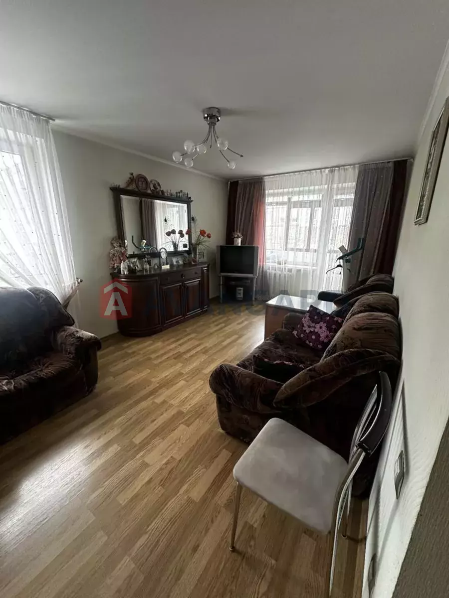 3 ����. ��������, 60/-/12 ��. �., 6/10 ���� ���� 12