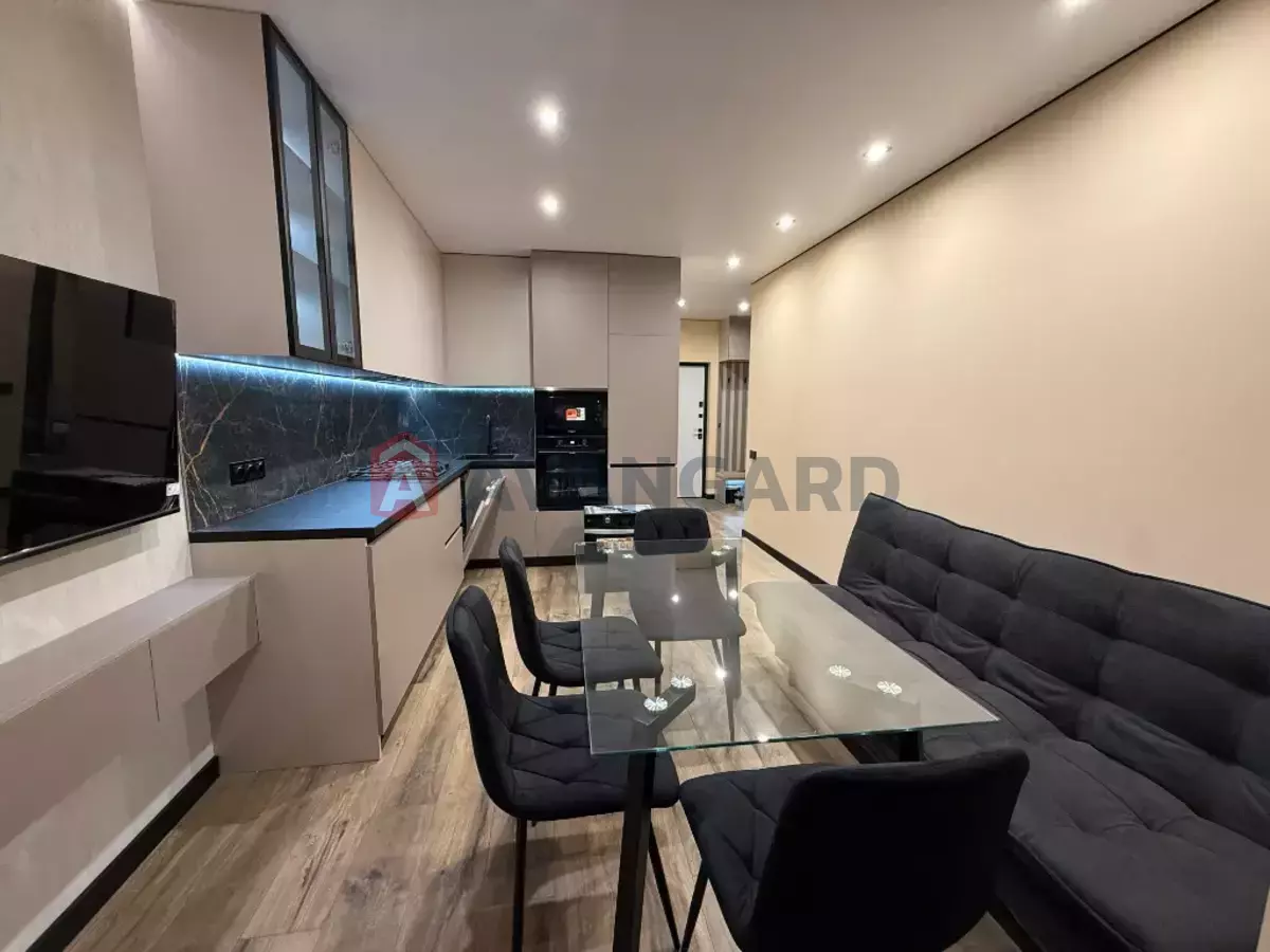 1 ��. ��������, 46/-/18 ��. �., 7/10 ������ ���� 1