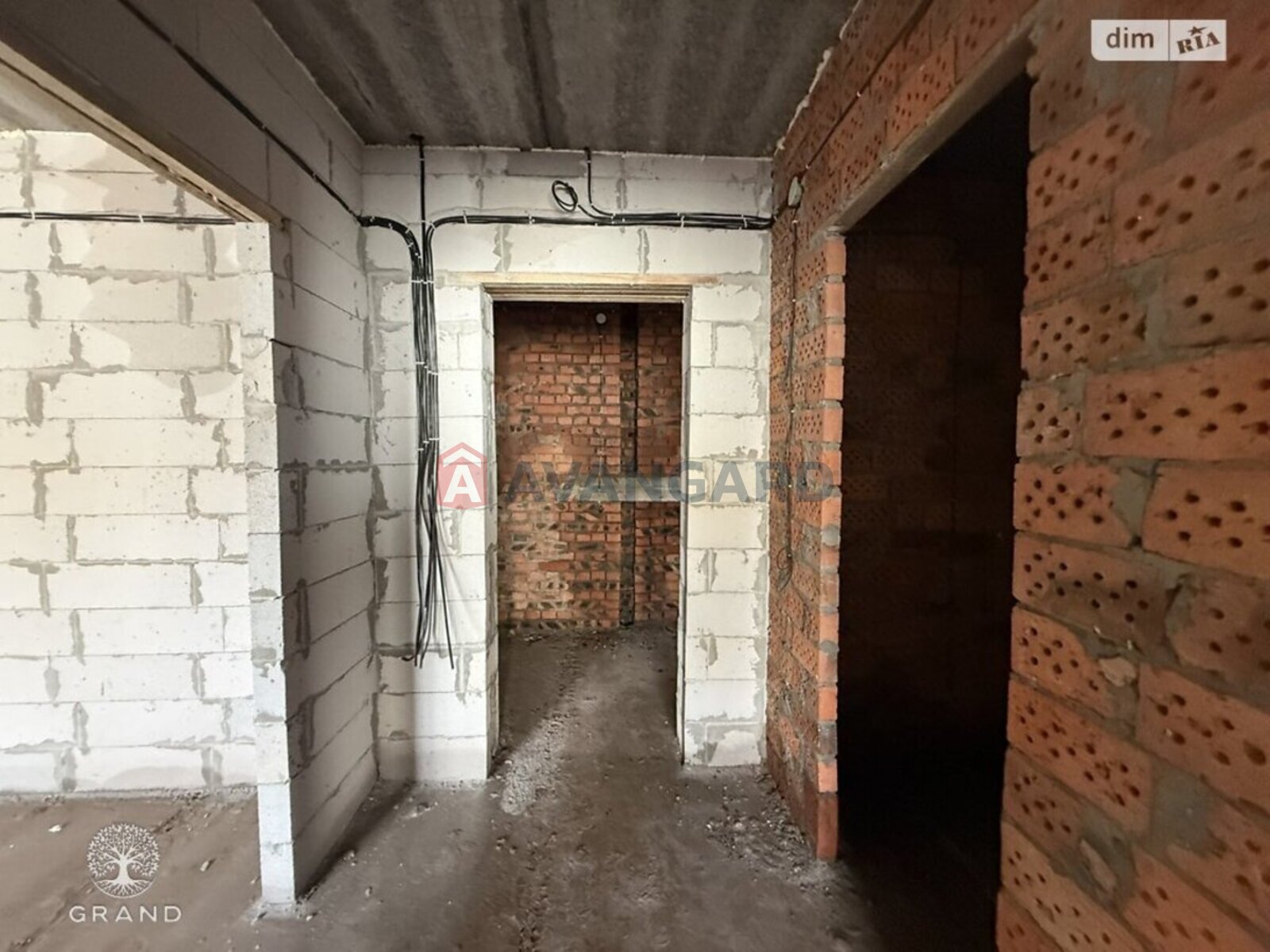 1 ��. ��������, 40/-/- ��. �., 8/9 ������ ���� 6