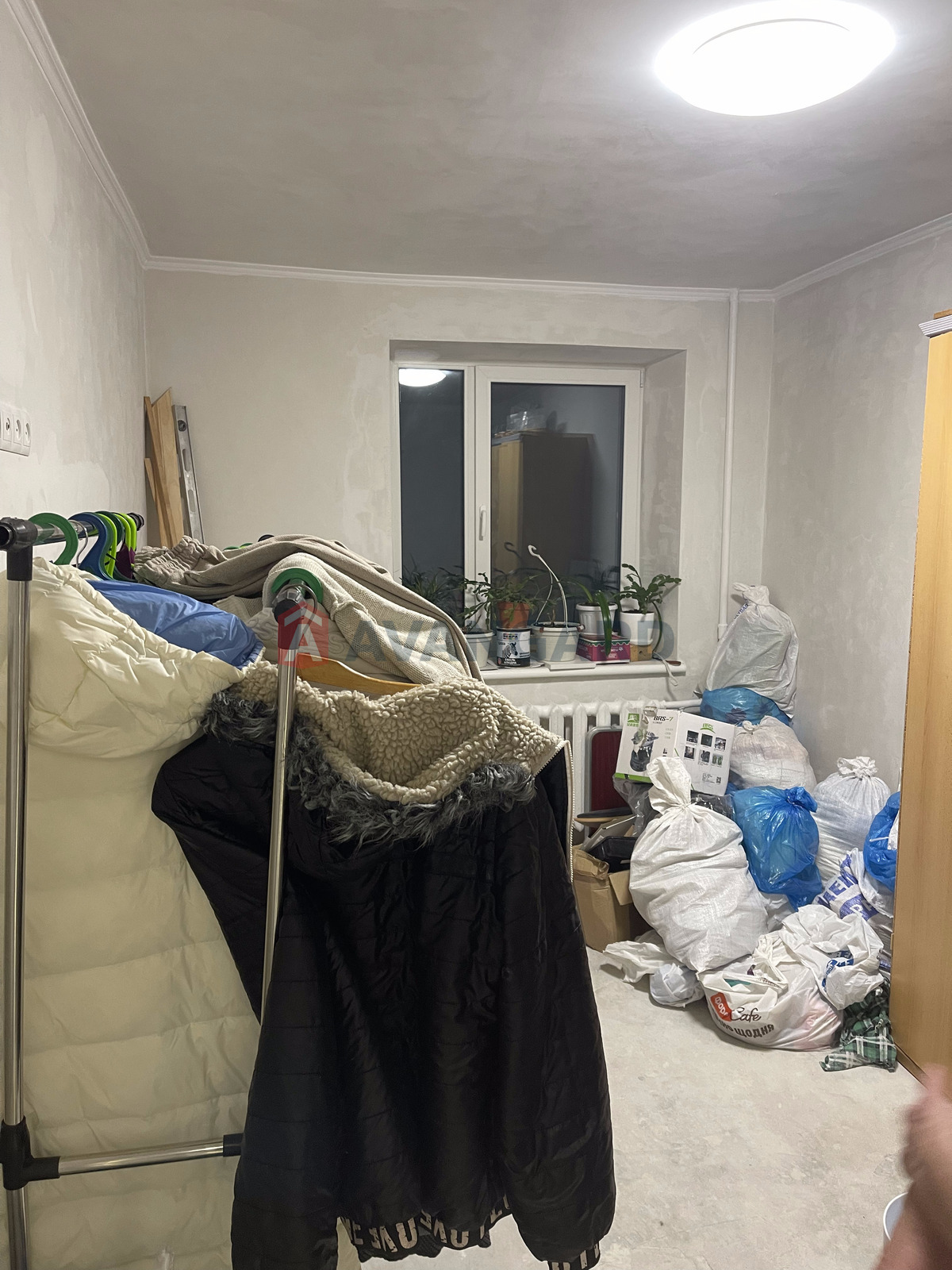 4 ��. ��������, 84/-/7 ��. �., 1/9 ������ ���� 16