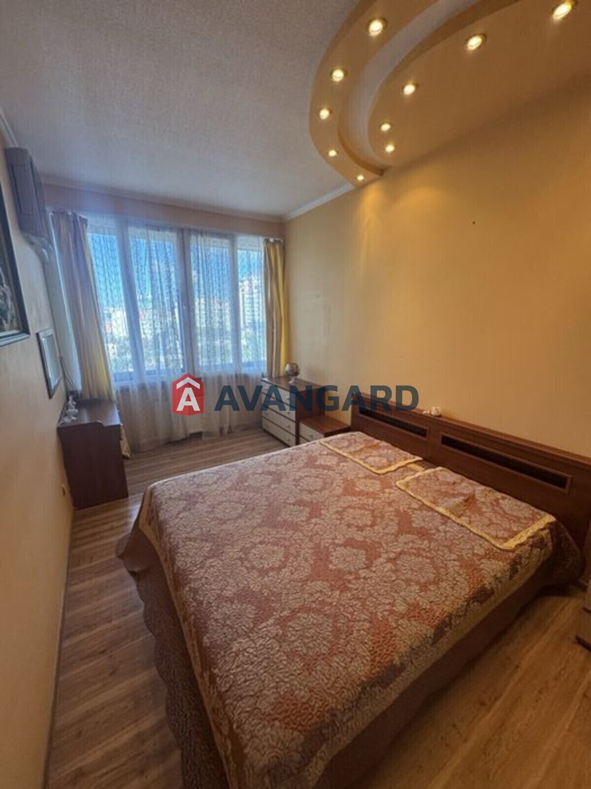 3 ��. ��������, 109/-/14 ��. �., 6/8 ������ ���� 2