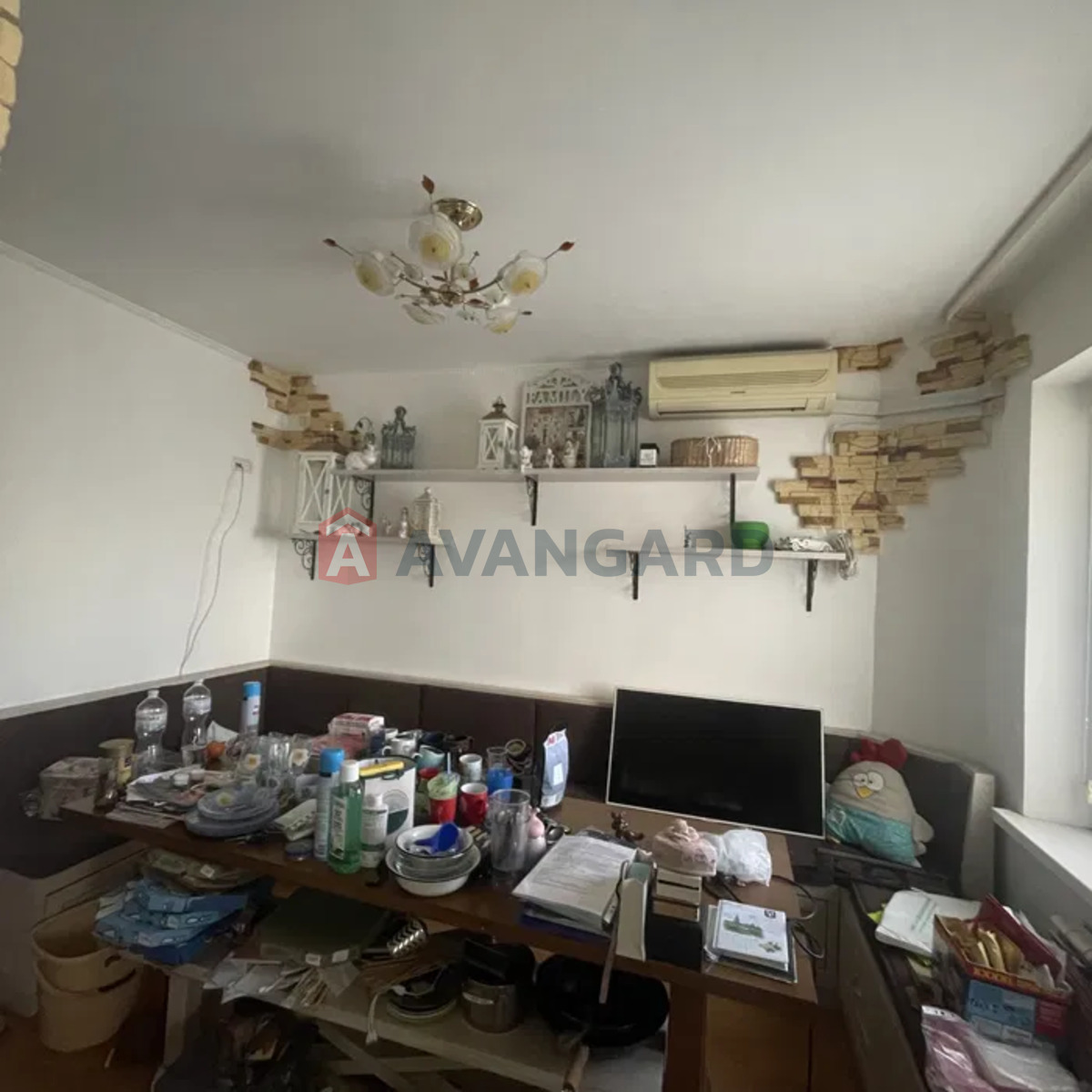 1 ��. ��������, 81/-/20 ��. �., 2/10 ������ ���� 4