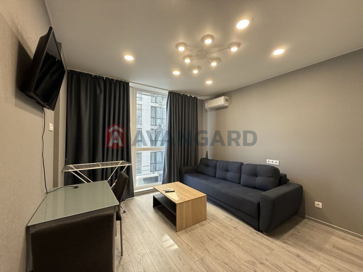 1 ��. ��������, 22/-/7 ��. �., 5/11 ������ ���� 1