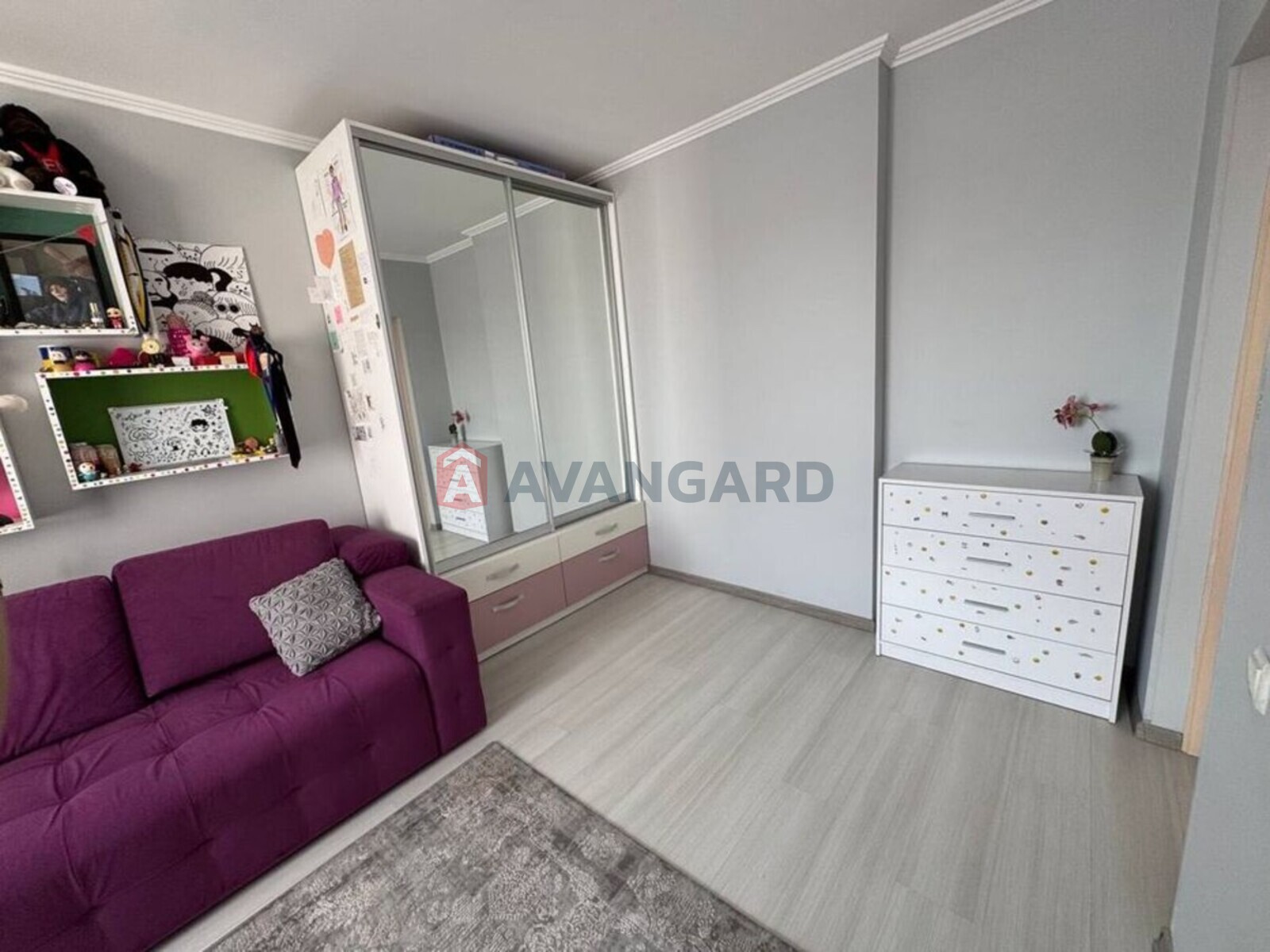 3 ��. ��������, 107/-/36 ��. �., 9/11 ������ ���� 11